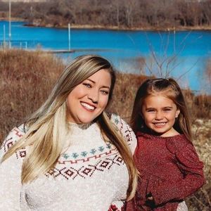 Meet your Posher, Kylee